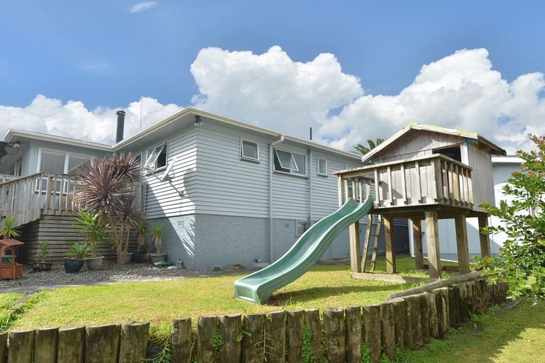 Photo of property in 19 Butler Place, Te Kamo, Whangarei, 0112
