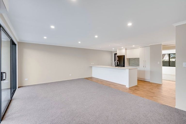 Photo of property in 119b Williams Street, Cambridge, 3434