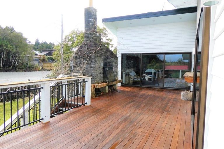 Photo of property in 72 Ahau Street, Moana, 7872