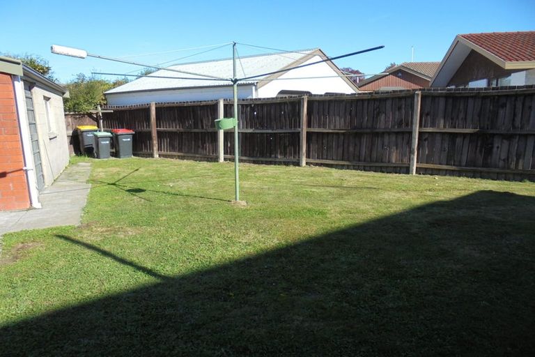 Photo of property in 51 Karnak Crescent, Russley, Christchurch, 8042
