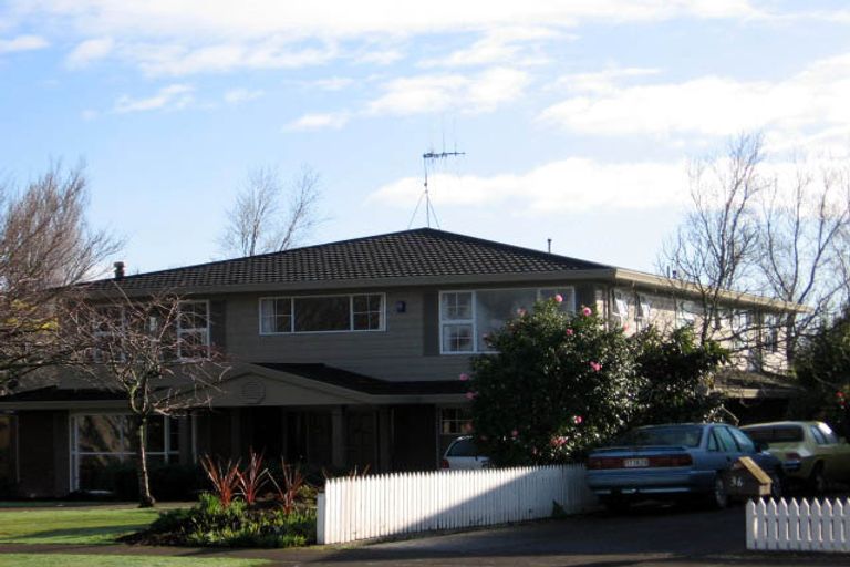 Photo of property in 38 Kentucky Way, Awapuni, Palmerston North, 4412