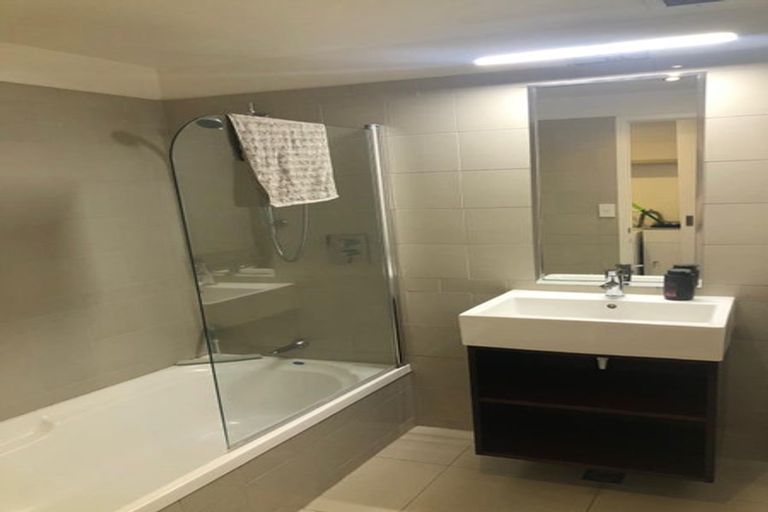 Photo of property in 2-06/424 Maunganui Road, Mount Maunganui, 3116