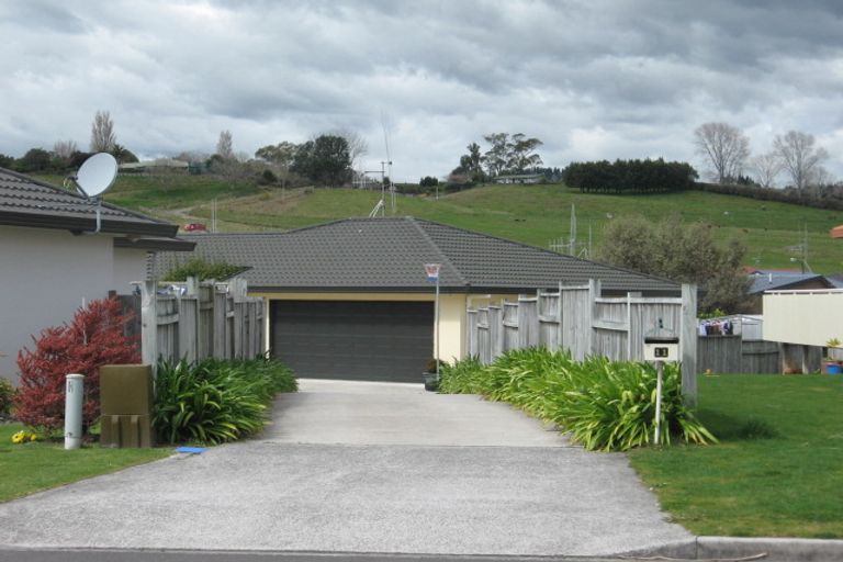 Photo of property in 11 Solander Drive, Welcome Bay, Tauranga, 3112