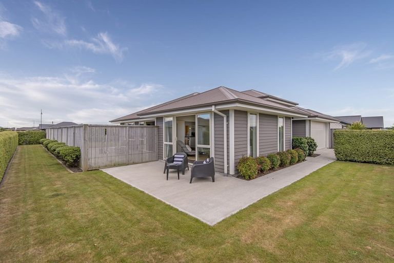 Photo of property in 14 Tutaipatu Avenue, Pegasus, 7612