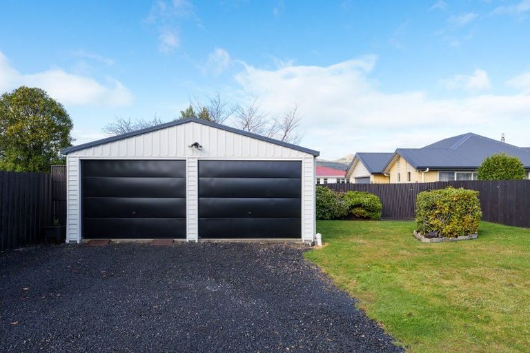 Photo of property in 15 Graham Street, Mosgiel, 9024