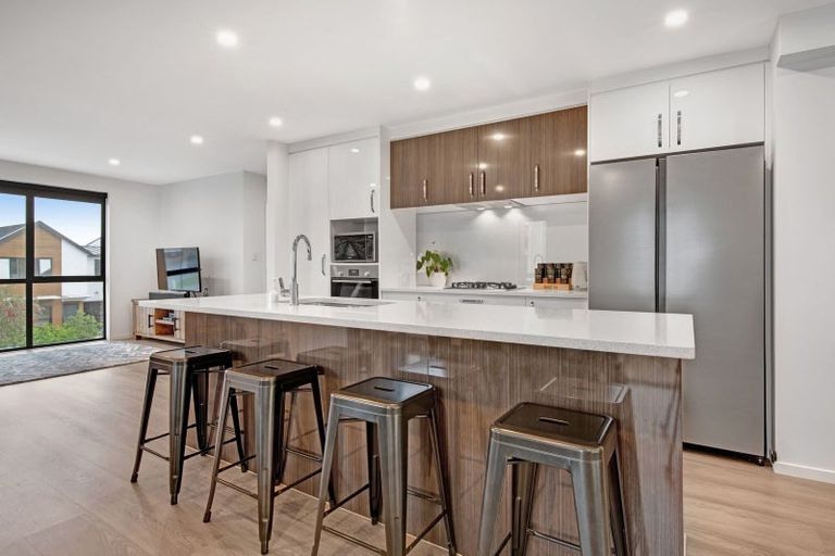 Photo of property in 46 Seafarer Crescent, Stanmore Bay, Whangaparaoa, 0932