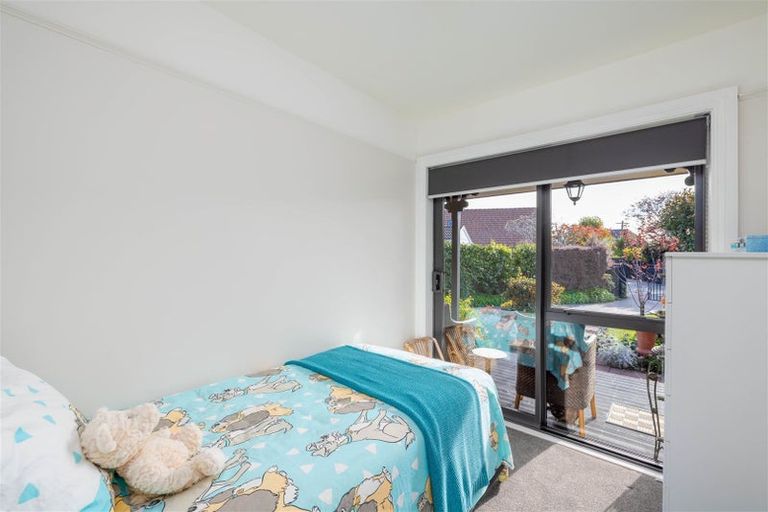 Photo of property in 84 Leinster Road, Merivale, Christchurch, 8014