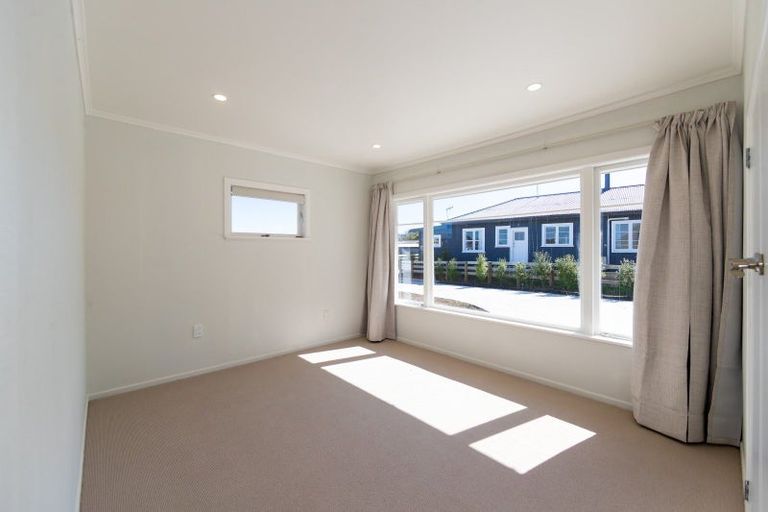 Photo of property in 9b Lawrence Street, Otane, 4202