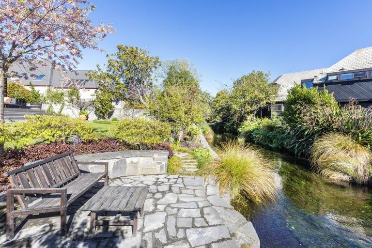 Photo of property in 35 Poynder Avenue, Merivale, Christchurch, 8014