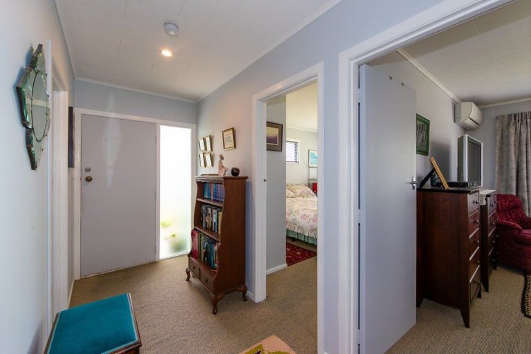 Photo of property in 6 Winchester Place, Tamatea, Napier, 4112
