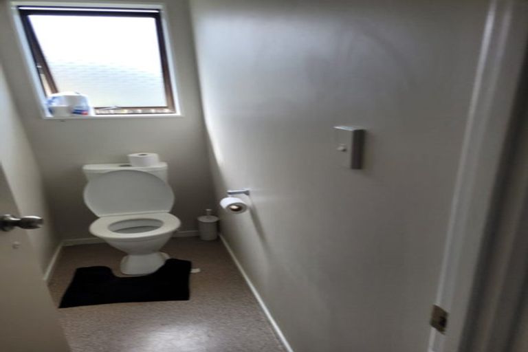 Photo of property in 1/217 Waitemata Drive, Ranui, Auckland, 0612