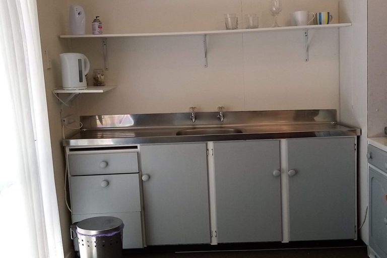 Photo of property in 23a Elizabeth Place, Ferndale, New Plymouth, 4310