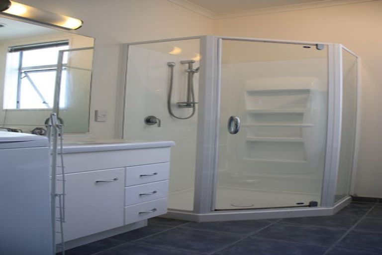 Photo of property in 3 Edward Street, Te Aro, Wellington, 6011