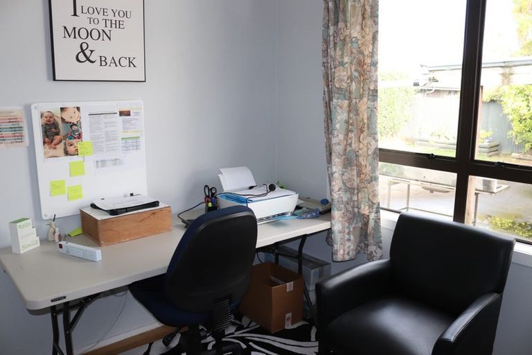 Photo of property in 15 Mcentee Street, Papakura, 2110