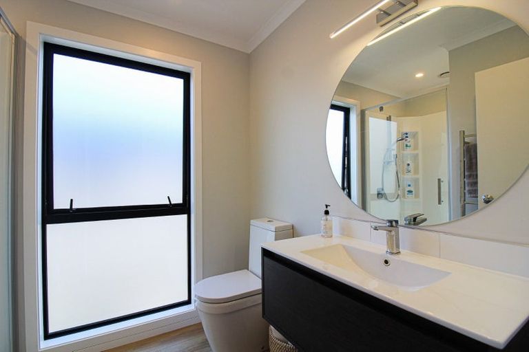 Photo of property in 8 Castletown Street, Wallaceville, Upper Hutt, 5018