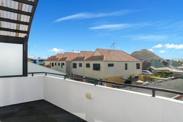 Photo of property in 22f Miro Street, Mount Maunganui, 3116