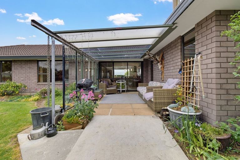 Photo of property in 16 Chattertons Road, Templeton, Christchurch, 7676