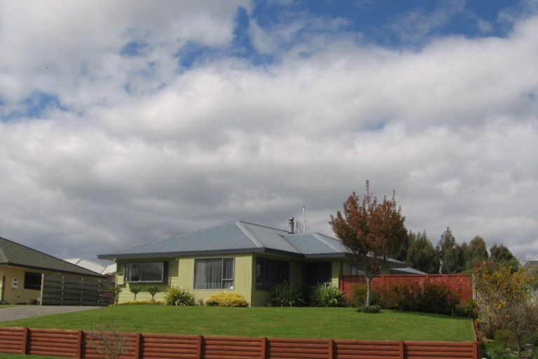 Photo of property in 54 Balmoral Drive, Hilltop, Taupo, 3330