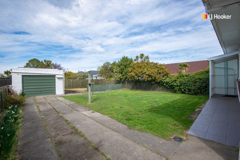 Photo of property in 57 Hargest Crescent, Saint Kilda, Dunedin, 9012