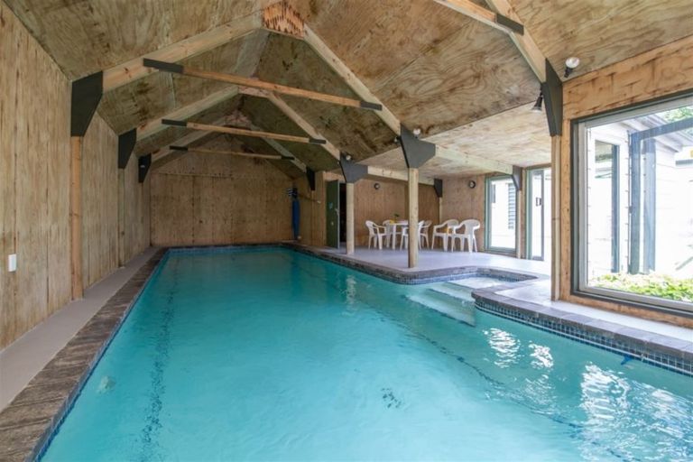 Photo of property in 42 Rearsby Drive, Halswell, Christchurch, 8025