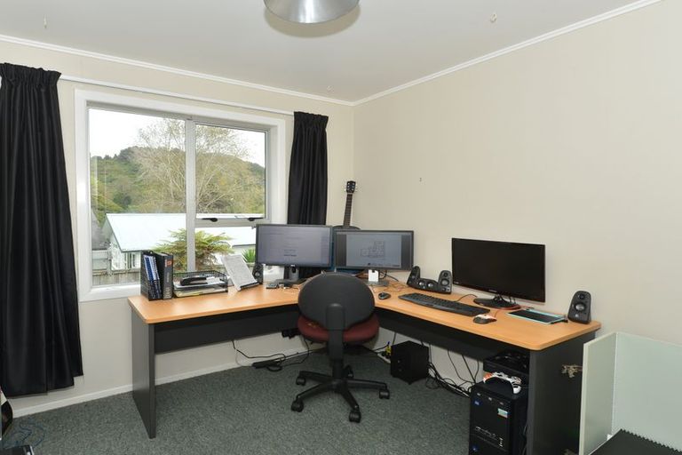 Photo of property in 19 Butler Place, Te Kamo, Whangarei, 0112