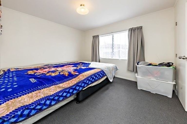 Photo of property in 2/174 Old Wairoa Road, Papakura, 2110