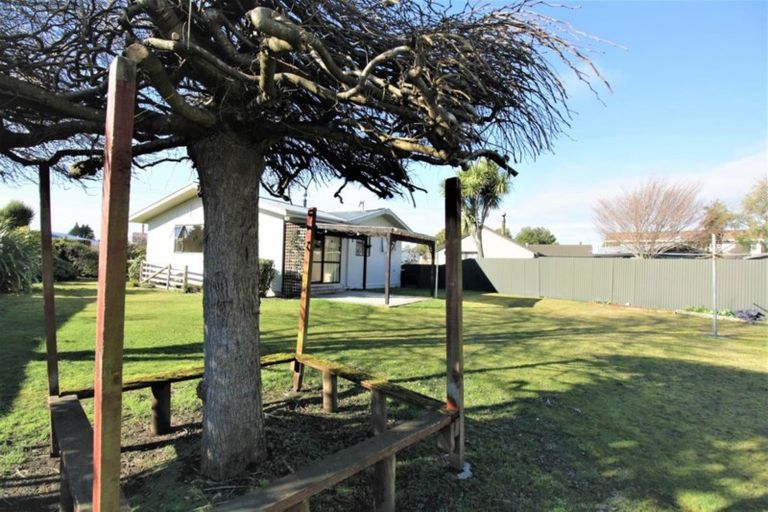 Photo of property in 27 Howden Street, Te Anau, 9600