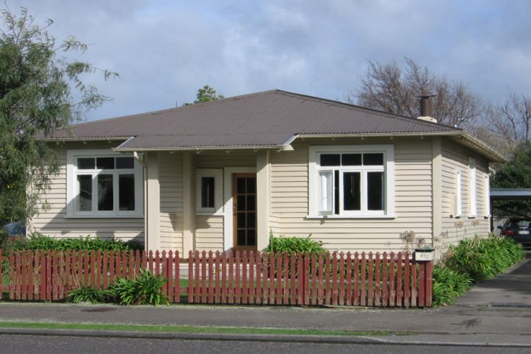 Photo of property in 32 Marne Street, Hokowhitu, Palmerston North, 4410