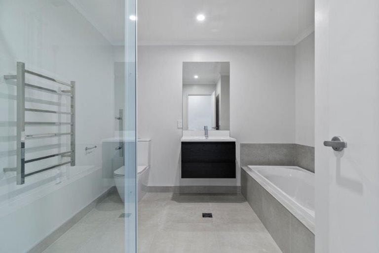 Photo of property in 2 Haumako Lane, Horotiu, Hamilton, 3288