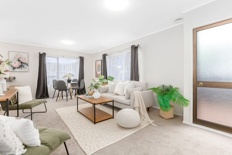 Photo of property in 1a Burden Avenue, Wainuiomata, Lower Hutt, 5014