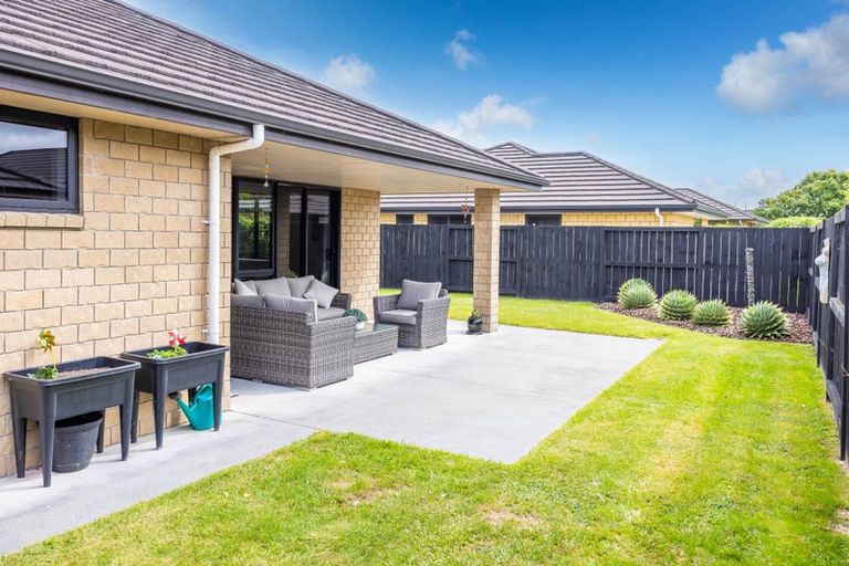 Photo of property in 9 Sirius Crescent, Rototuna North, Hamilton, 3210