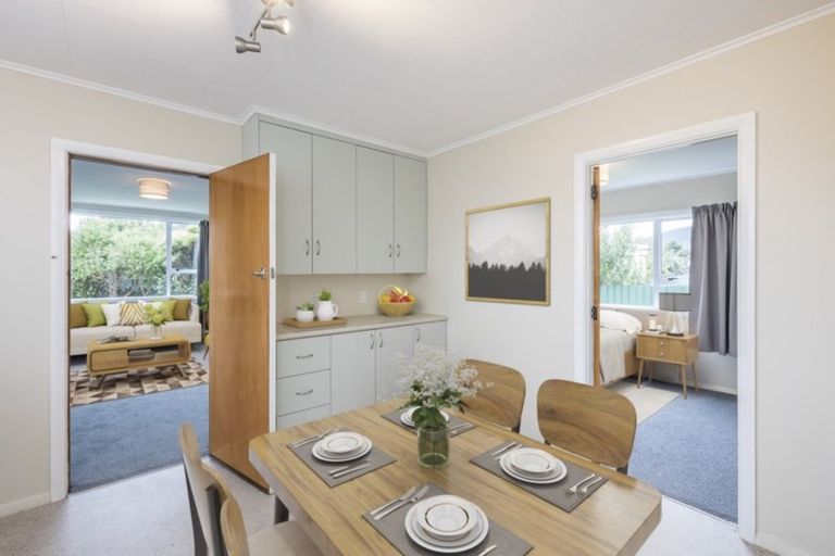 Photo of property in 31 Moana Road, Paraparaumu, 5032