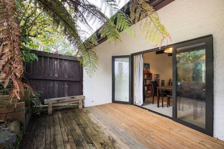 Photo of property in 49 Manuka Street, Hokowhitu, Palmerston North, 4410