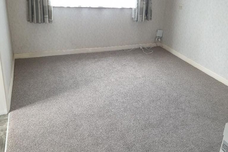 Photo of property in 3 Gloag Street, Waverley, 4510