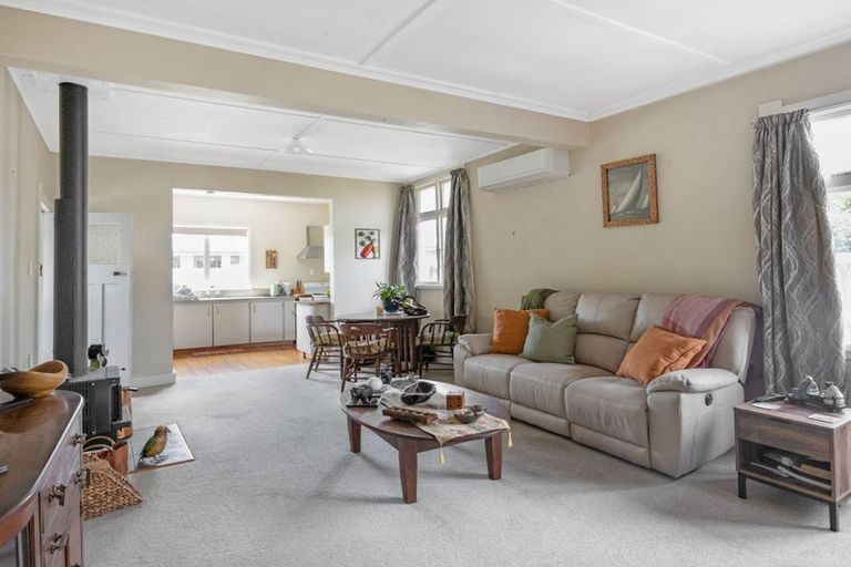 Photo of property in 149 Romilly Street, Westport, 7825