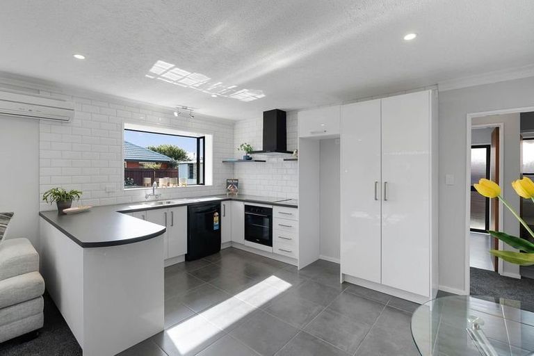 Photo of property in 1/43 Tivoli Place, Bishopdale, Christchurch, 8053