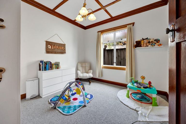 Photo of property in 183 Tukapa Street, Westown, New Plymouth, 4310