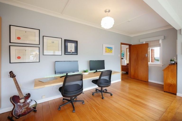 Photo of property in 174 Signal Hill Road, Opoho, Dunedin, 9010