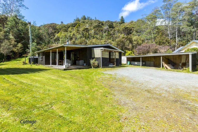 Photo of property in 1063c Blue Mountains Road, Blue Mountains, Upper Hutt, 5371