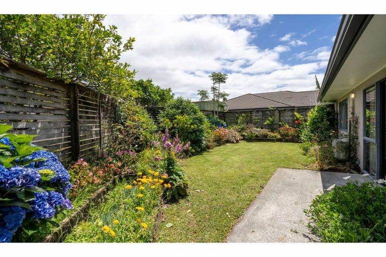 Photo of property in 1b Oakridge Drive, Kerikeri, 0230