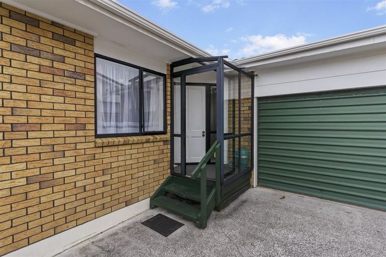 Photo of property in 3/69 Moore Street, Howick, Auckland, 2014