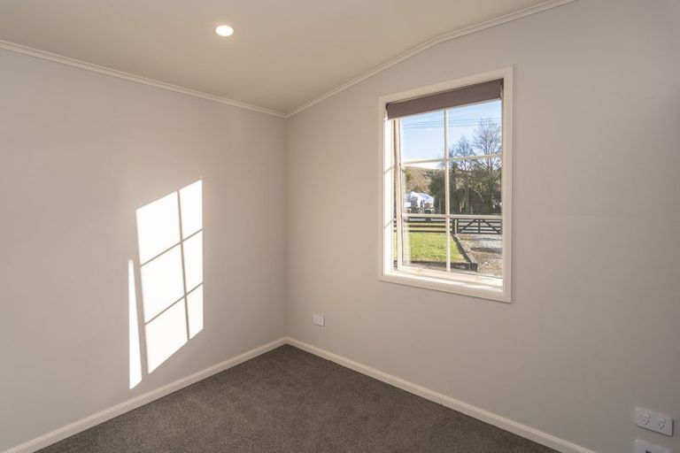 Photo of property in 30 Charles Street, Cave, 7984
