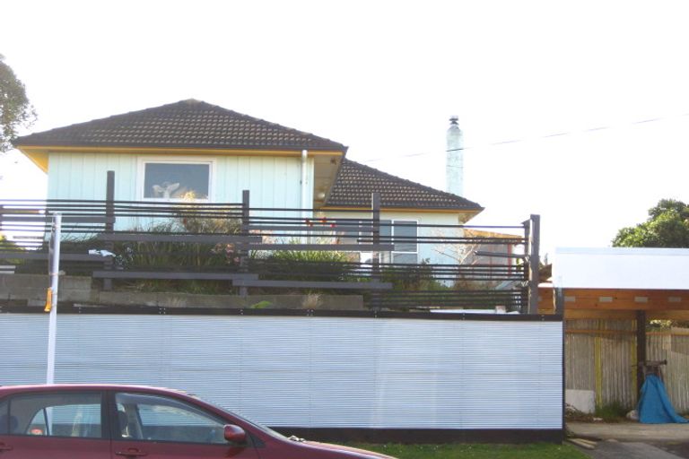 Photo of property in 90 Clawton Street, Westown, New Plymouth, 4310