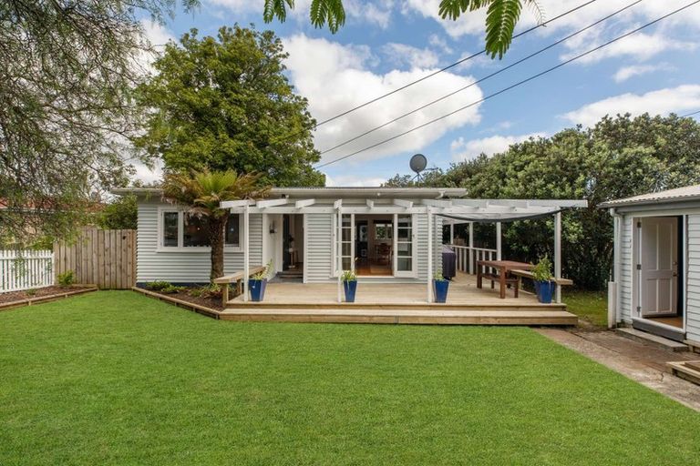 Photo of property in 1/26 Trentham Road, Papakura, 2110