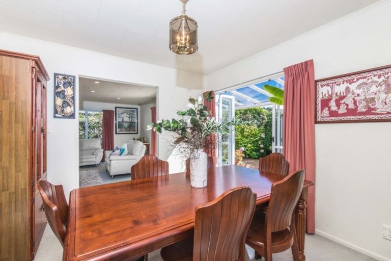 Photo of property in 8a Kipling Street, Johnsonville, Wellington, 6037