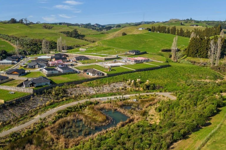 Photo of property in 265 Adler Drive, Ohauiti, Tauranga, 3112