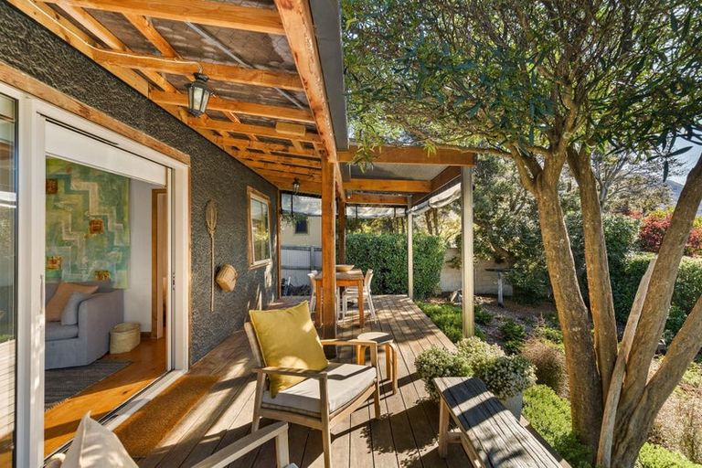 Photo of property in 76 Capell Avenue, Lake Hawea, Wanaka, 9382