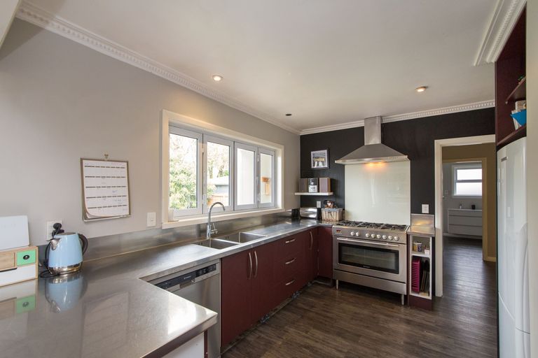 Photo of property in 56 College Street, Awapuni, Palmerston North, 4412