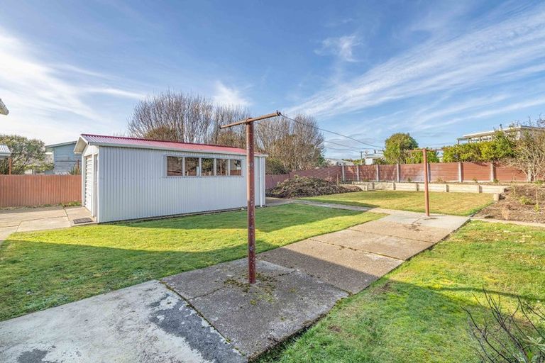 Photo of property in 29 Verdun Street, Riverton/aparima, Riverton, 9822