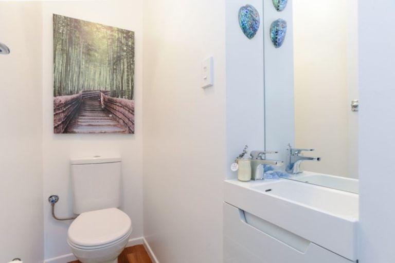 Photo of property in 432c Southland Place, Raureka, Hastings, 4120